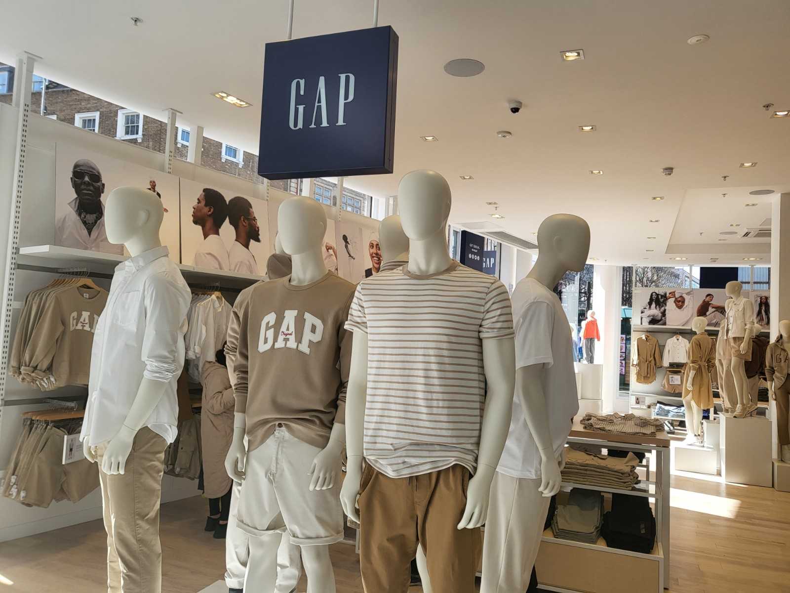 $GAP Halts Stock Trading After Early Release of Q2 Results, Pending Sales Growth Announcement: